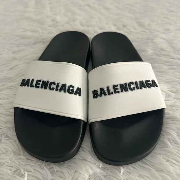 BALENCIAGA Raised Logo Embossed Rubber Pool Sandals Slides‎ Shoes White $395 36 - Picture 2 of 7